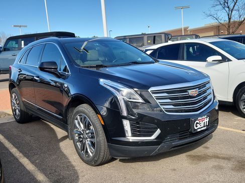 Used 2018 Cadillac XT5 Premium Luxury image 3