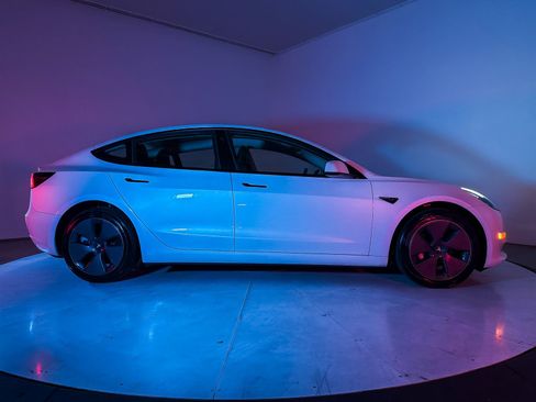 Used 2023 Tesla Model 3 Standard Range RWD image 46