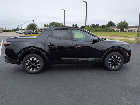 Used 2025 Hyundai Santa Cruz SEL AWD/4WD image 8