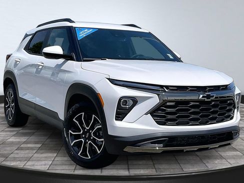New 2026 Chevrolet TrailBlazer ACTIV w/ Convenience Package FWD image 2