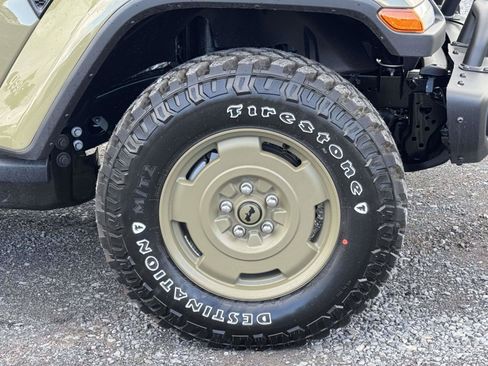 New 2026 Jeep Gladiator Willys AWD/4WD image 27