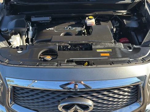 Used 2019 INFINITI QX60 Luxe w/ Essential Package image 24