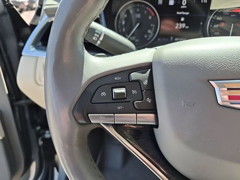 Used 2023 Cadillac XT6 Premium Luxury w/ Technology Package image 34