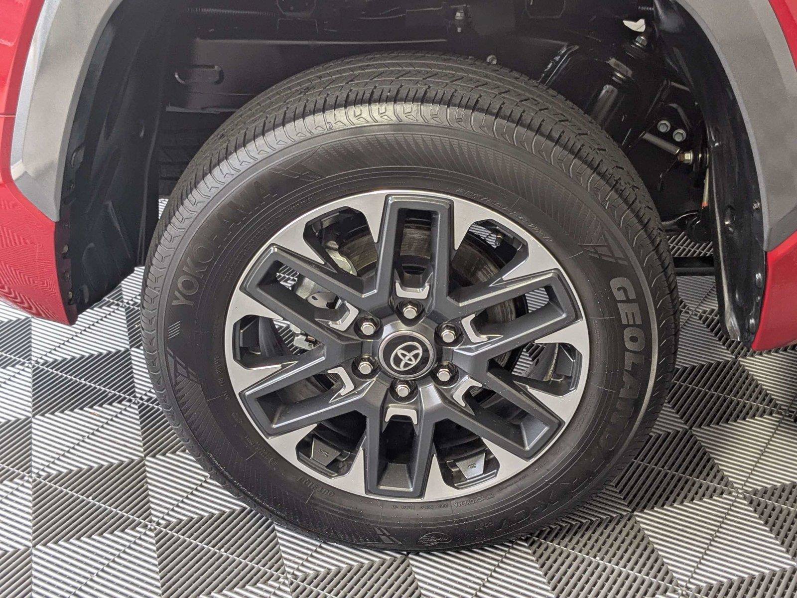 Certified 2025 Toyota Tundra Limited AWD/4WD image 8