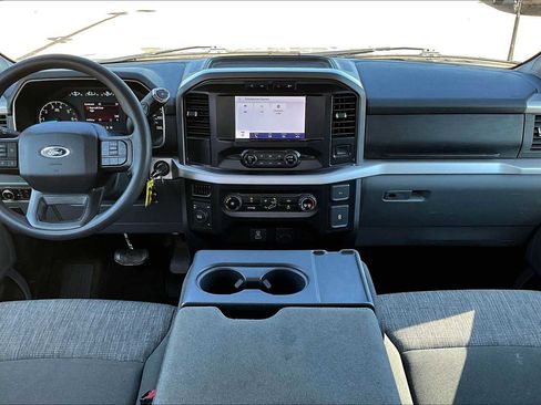 Used 2023 Ford F150 XLT image 41