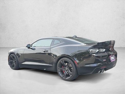 Used 2023 Chevrolet Camaro SS RWD image 8