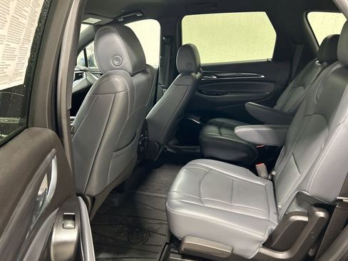 Used 2023 Buick Enclave Essence w/ Sport Touring Edition image 25
