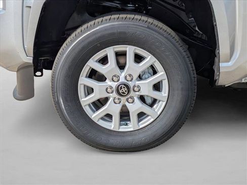 Used 2026 Toyota Tacoma SR5 RWD image 10