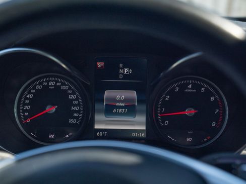 Used 2015 Mercedes-Benz C 300 4MATIC Sedan image 25