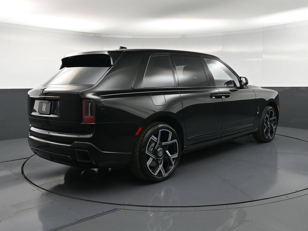 New 2027 Rolls-Royce Cullinan Black Badge AWD/4WD image 8