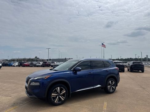 Certified 2023 Nissan Rogue SL w/ SL Premium Package FWD image 10