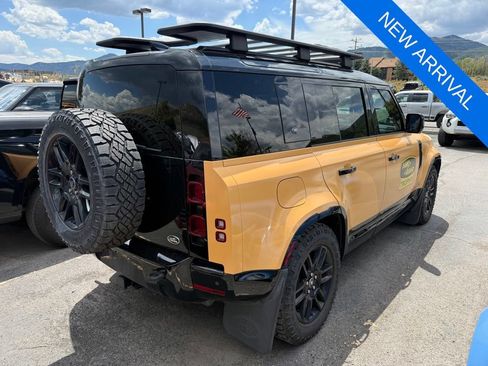 Used 2022 Land Rover Defender 110 X-Dynamic SE AWD/4WD image 5