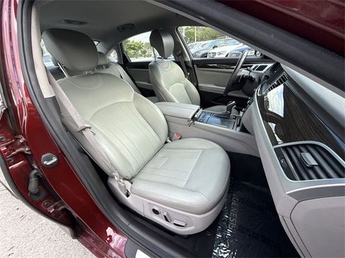 Used 2017 Genesis G80 3.8 image 25