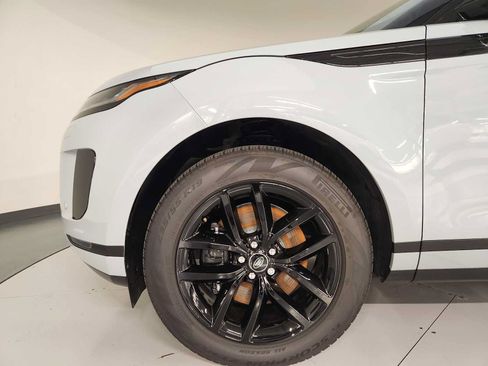 Used 2026 Land Rover Range Rover Evoque S AWD/4WD image 11