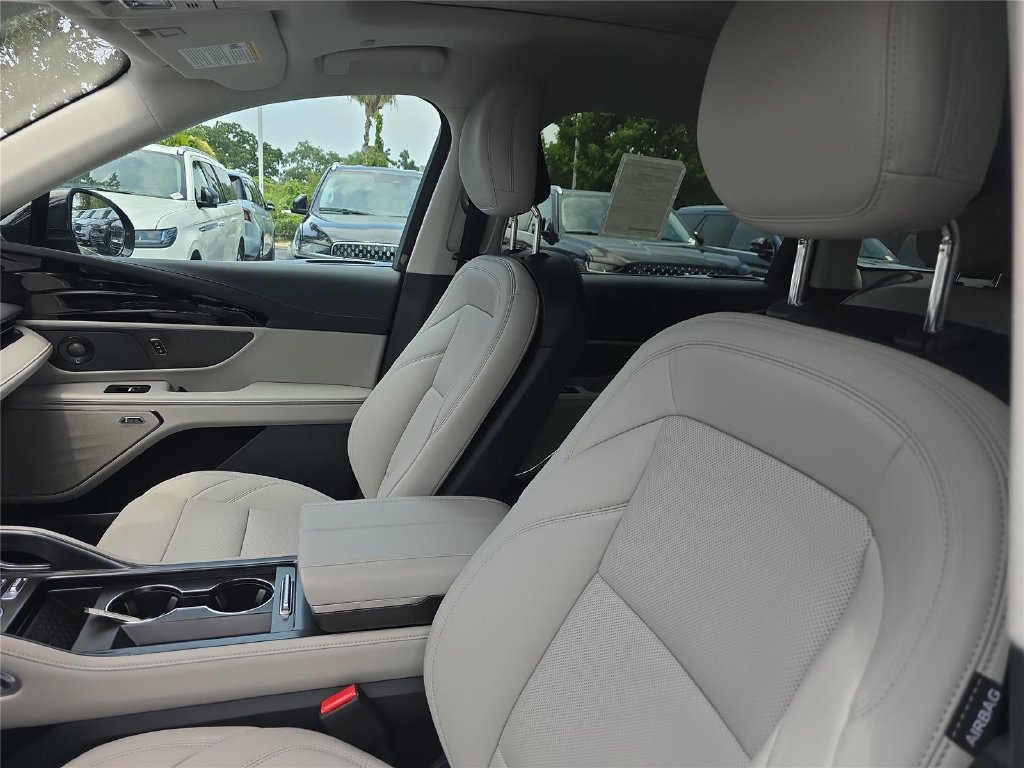 New 2026 Lincoln Nautilus Premier w/ Equipment Group 102A AWD/4WD image 14