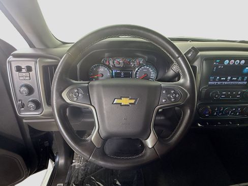 Used 2018 Chevrolet Silverado 1500 LT w/ All Star Edition image 13