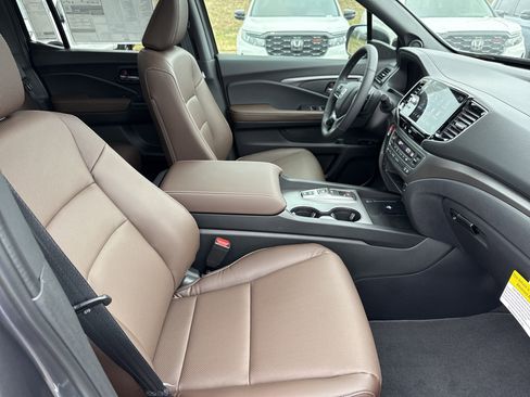 New 2026 Honda Ridgeline RTL image 21