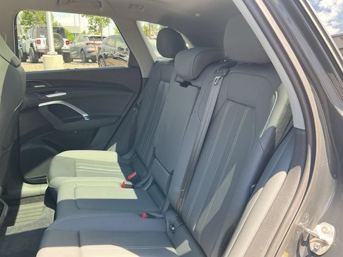 Used 2025 Audi Q5 Premium Plus AWD/4WD image 22