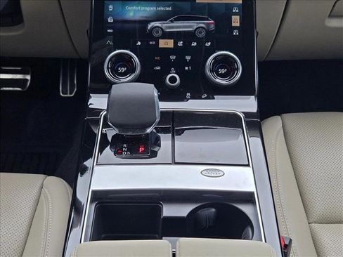 Used 2023 Land Rover Range Rover Velar R-Dynamic S image 12