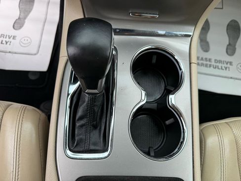 Used 2021 Jeep Grand Cherokee Limited w/ Luxury Group II image 27