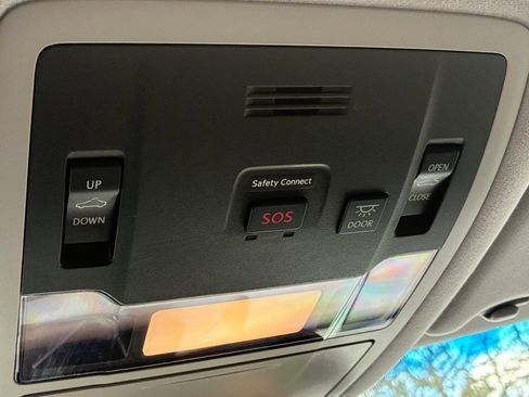 Used 2017 Lexus RX 350 AWD w/ Premium Package image 42