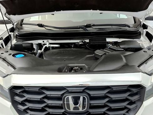 Used 2023 Honda Passport EX-L image 15
