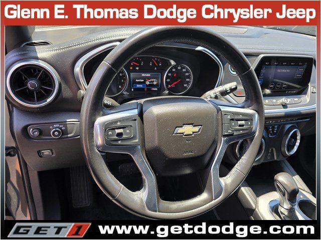 Used 2019 Chevrolet Blazer LT FWD image 16
