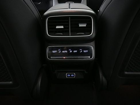 Certified 2025 Mercedes-Benz GLS 450 4MATIC image 18