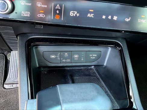 Used 2025 Kia K5 GT-Line image 18