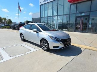 Used 2023 Nissan Versa SV video 1