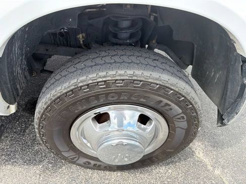 Used 2013 RAM 3500 Tradesman w/ Chrome Appearance Group AWD/4WD image 16