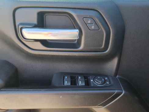 Used 2019 Chevrolet Silverado 1500 W/T w/ WT Convenience Package image 9