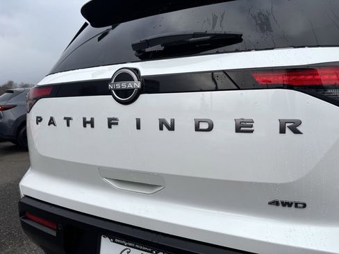 New 2026 Nissan Pathfinder SV AWD/4WD image 11