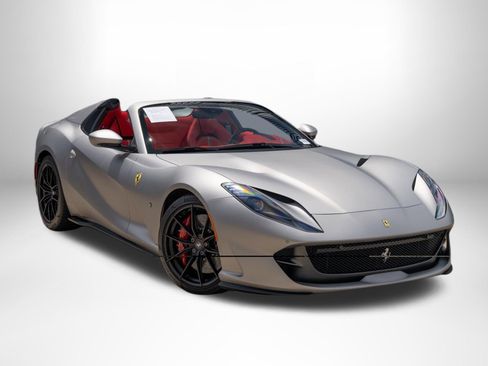 Used 2022 Ferrari 812 GTS RWD image 1