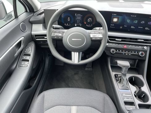 New 2026 Hyundai Sonata SE FWD image 16