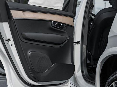 New 2026 Volvo XC90 B6 Plus w/ Protection Package Premier image 35