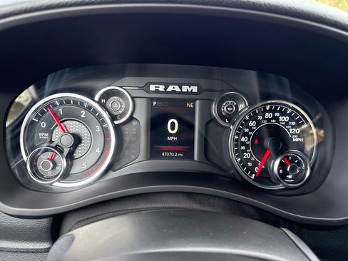 Used 2023 RAM 3500 Tradesman w/ Chrome Appearance Group image 29