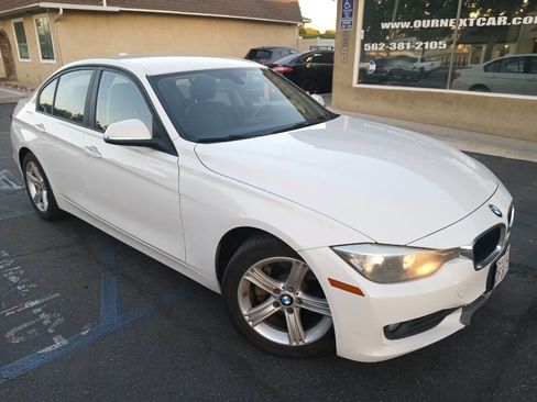 Used 2014 BMW 320i Sedan image 5