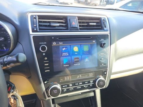 Used 2019 Subaru Outback 2.5i Premium image 18