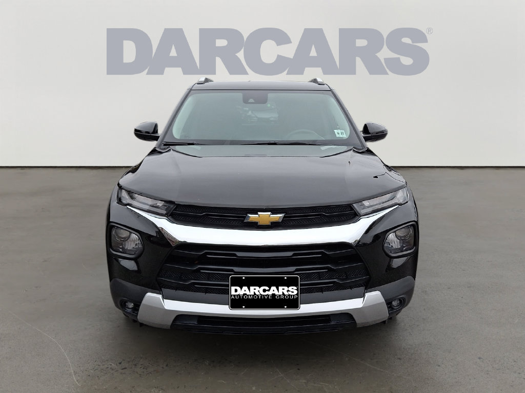 Used 2022 Chevrolet TrailBlazer LT w/ Convenience Package AWD/4WD image 2