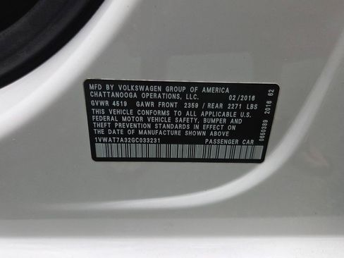 Used 2016 Volkswagen Passat 1.8T R-Line FWD image 36