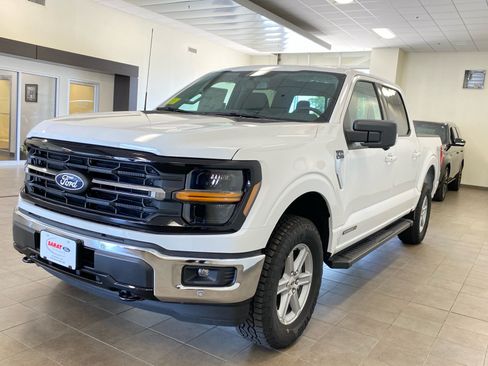 New 2026 Ford F150 XLT w/ Equipment Group 302A MID AWD/4WD image 4