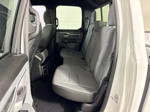 Used 2021 RAM 1500 Big Horn AWD/4WD image 30