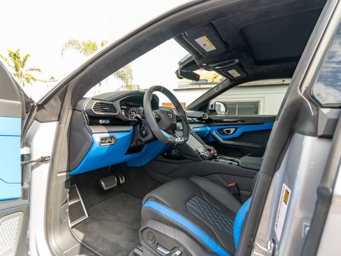 Used 2024 Lamborghini Urus S AWD/4WD image 15