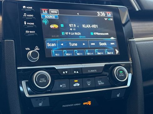 Certified 2021 Honda Civic EX image 18