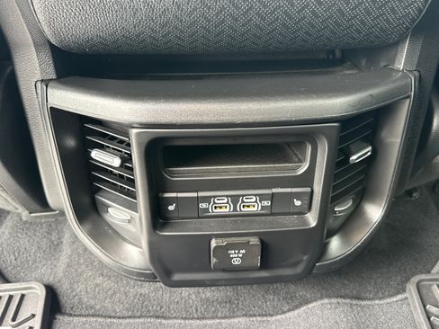 Used 2025 RAM 1500 Laramie image 8