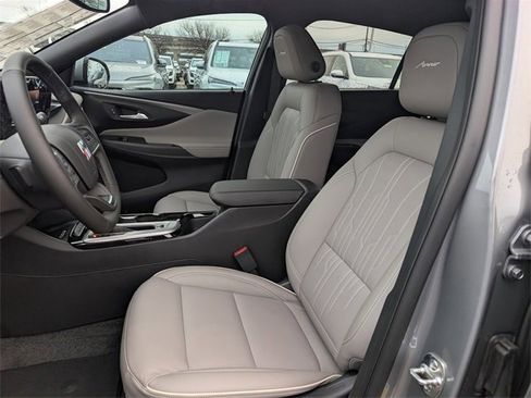 New 2026 Buick Envista Avenir image 18