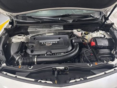 Used 2020 Cadillac XT4 Sport image 39