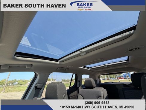 Used 2021 GMC Acadia SLE w/ Driver Convenience Package image 29