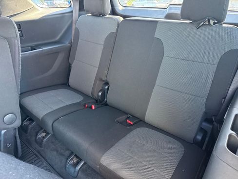 Used 2023 Chevrolet Traverse LT AWD/4WD image 7